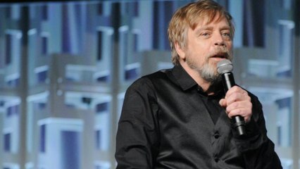 下载视频: Mark Hamill Donates to Crowd-Funding Campaign to Buy Twitter and Ban Trump | THR News