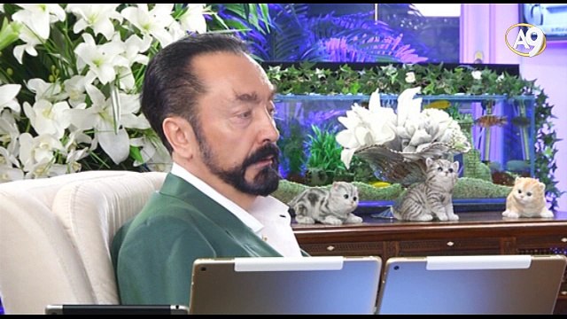 Obama komünist eğilimliydi, Donald Trump’ın anti-komünist ve anti-Darwist olması çok güzel