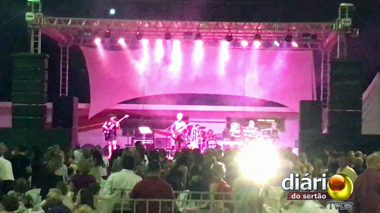 Matéria baile do reencontro