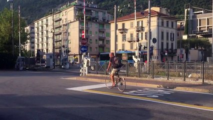 Ambulanza Croce Azzurra di como in Sirena By Vizzo