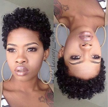 25 coupes de cheveux féminines pour cheveux bouclés