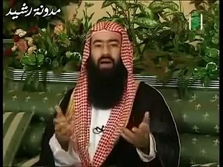 Video herunterladen: قصة حقيقية ابكت الملايين شاهد كيف عاش هدا الشاب وكيف مات (2)