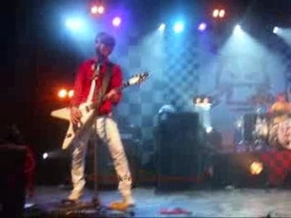 Killerpilze:Part5 reportage Concert Paris Oct2007