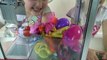 Frozen Claw Machine Game Toy Challenge Candy Grabber Frozen Surprise Eggs + Toys Candy