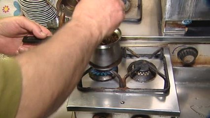 Ankara Kalesi'nde 80 Yıllık Kahve Evinde Değişmeyen Gelenek..."Anı Defteri"