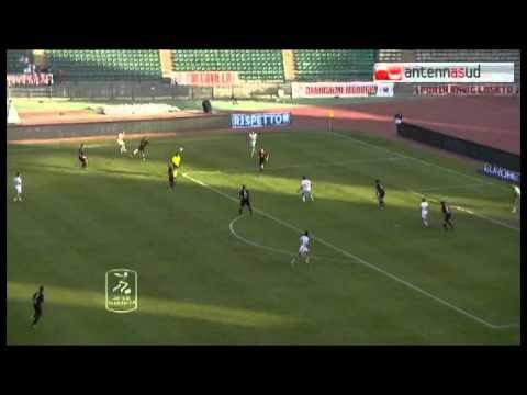 TG 02.12.13 Il Bari a caccia di punti pesanti. Contro la Ternana sarà sfida salvezza.