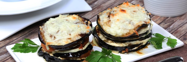 طريقة عمل “شرائح الطماطم والباذنجان المخبوزة” بالفيديو