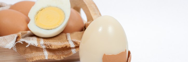 فيديو حيلة سهلة وذكية لتقشير البيض المسلوق