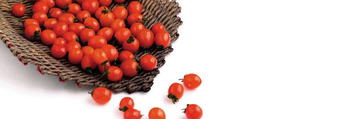 حيلة مبتكرة لتزيين الطماطم