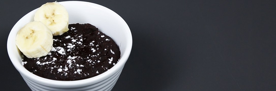 خطوات سهلة لعمل براونيز الفاصوليا السوداء بثلاثة مكونات فقط