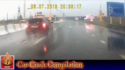 CAR CRASH COMPILATION LONG 2014_clip10