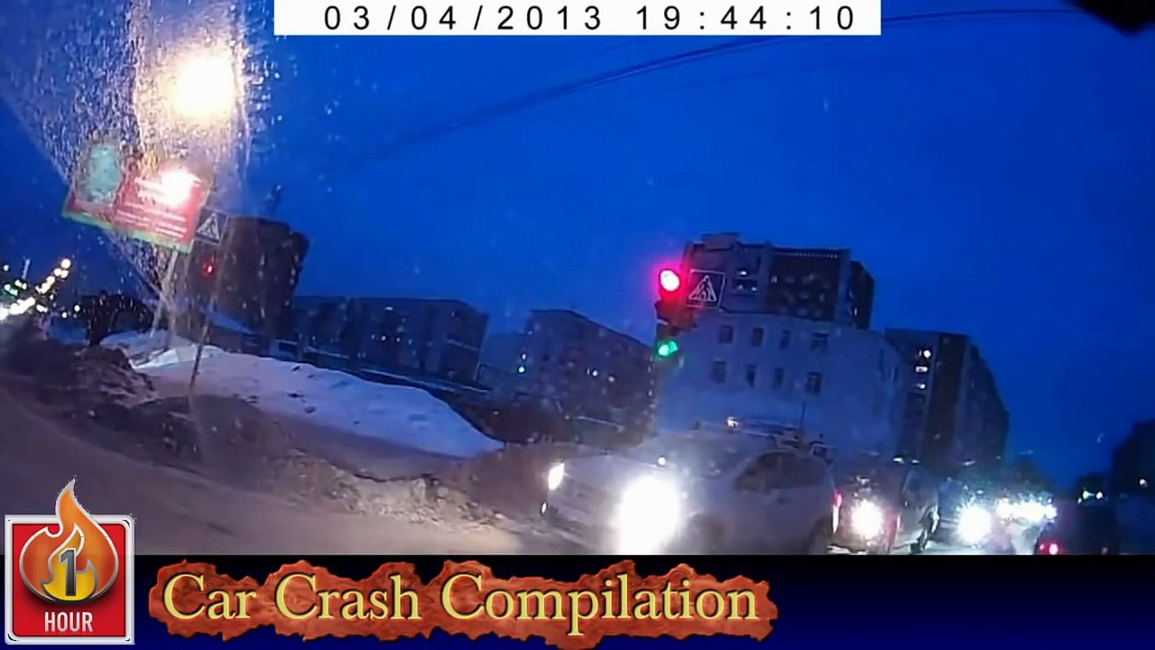 CAR CRASH COMPILATION LONG 2014_clip17