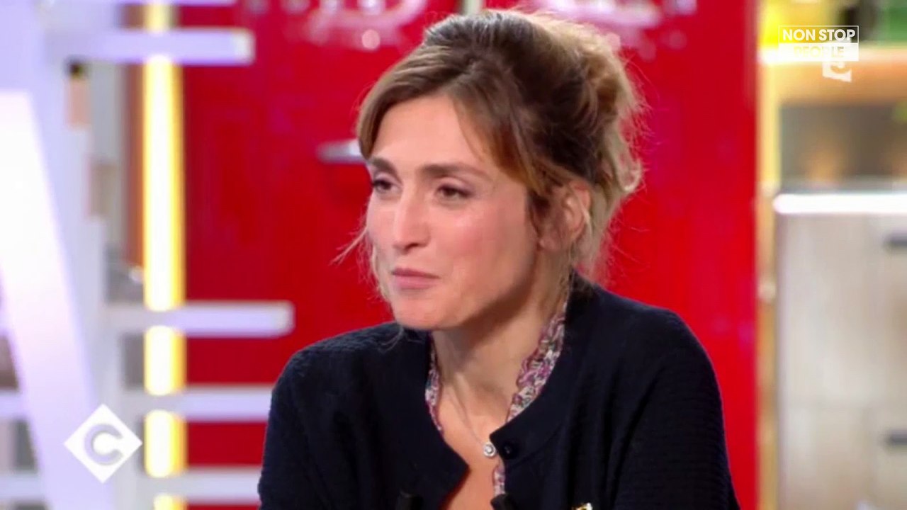 Julie Gayet revient sur la Une de Closer révélant sa relation avec François Hollande (Vidéo)