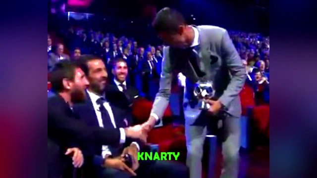 Cristiano Ronaldo HANDSHAKE With Lionel MESSI On Champions League Ceremony - 24.08.2017 HD