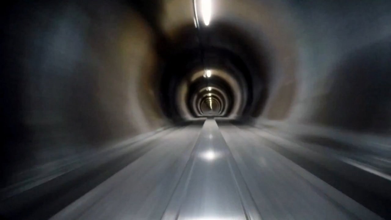 Students from Munich win Elon Musk's SpaceX Hyperloop Pod Competition