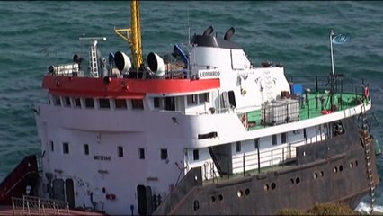 Bölünen Geminin Yakıt Deposu Boşaltılamıyor