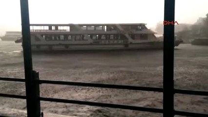 Eminönün'de Kuvvetli Yağış