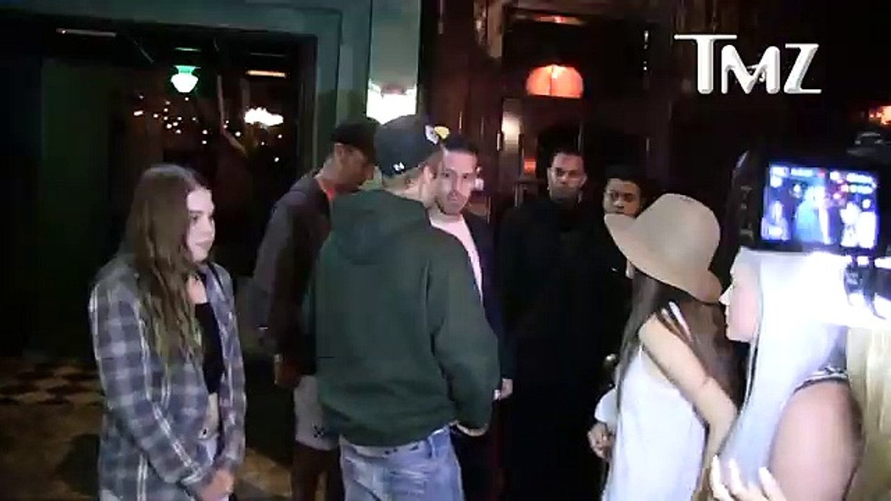 Justin Bieber Back Behind the Wheel, Politely Asks Paps to Stay Clear | TMZ