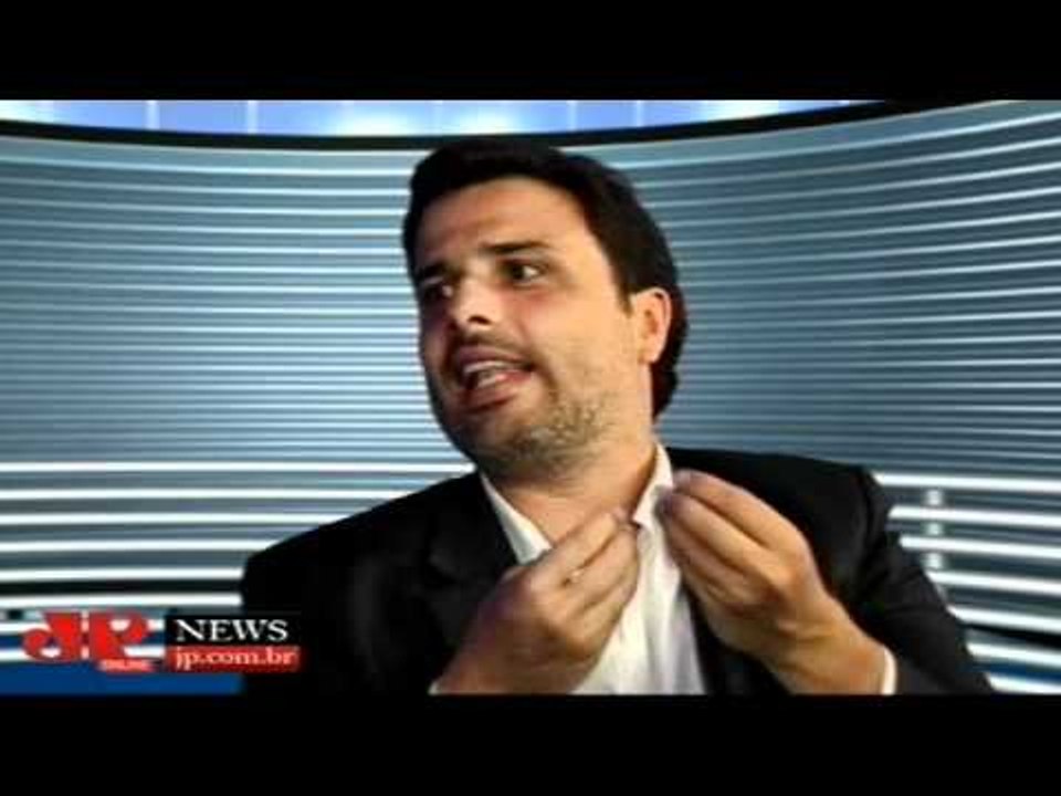 Presidente explica como a Front360 trabalha com...
