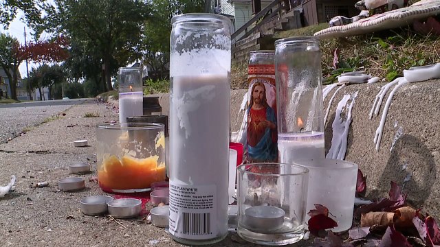 Handcuffed Teen Fatally Shoots Self in Back of Cruiser: Police