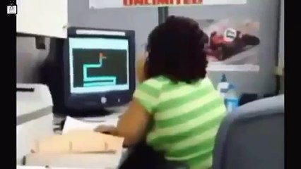 Ultimate Stupid Girls Fails Compilation 2017