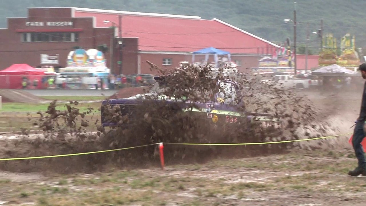 Mud Bog Challenge Highlights - Bloomsburg 2017