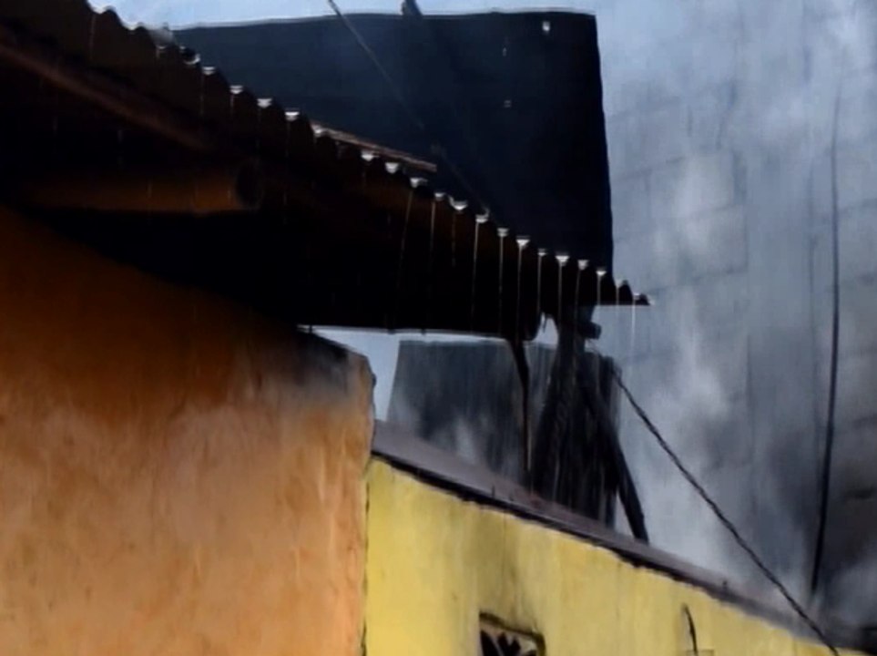 Un corto circuito habría originado un incendio en el cantón Ventanas, provincia de Los Ríos
