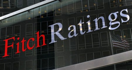 Fitch, Katar'ın Kredi Notunu Düşürdü