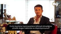 Dr. Fabrizio Fratus evrime inanmayanların bilimsel olmadığı iddiası üzerine yorum yapıyor.