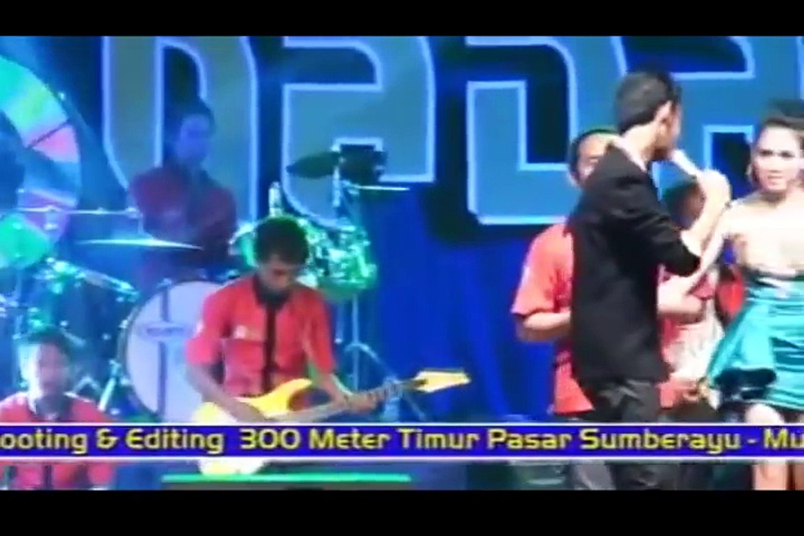 Wandra Feat Suliana Kelangan Koleksi Dangdut Karaoke Video