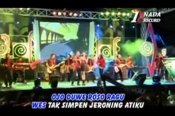 WANDRA FEATSULIYANA - MUNG SLIRAMU | KOLEKSI DANGDUT KARAOKE