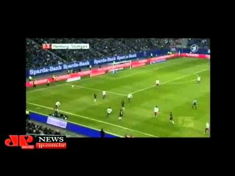 Novo reforço do Corinthians, Paolo Guerrero é mestre em fazer gols e arrumar confusões