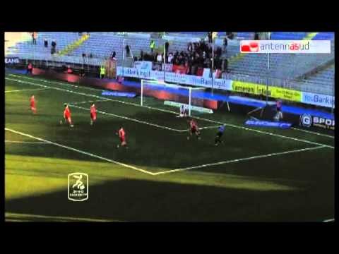 TG 30.12.13 Calcio serie B, Novara-Bari 0-1 (Highlights)