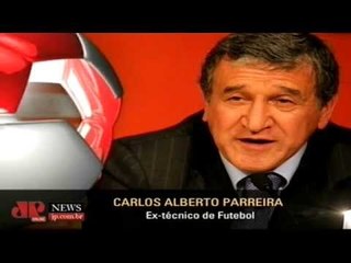 Parreira lamenta saída de Teixeira e Leão ignora