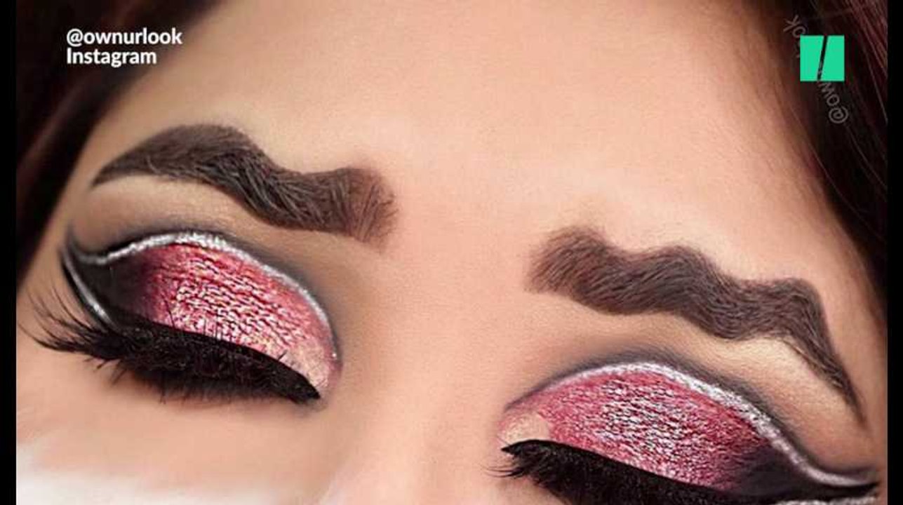 Ça y est, les sourcils ondulés sont là