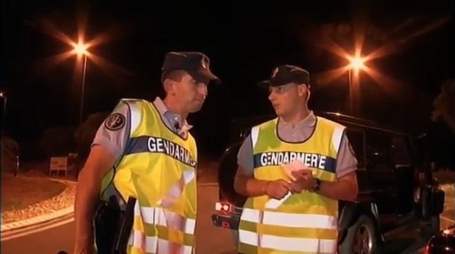 Une riche héritière prend les gendarmes de haut