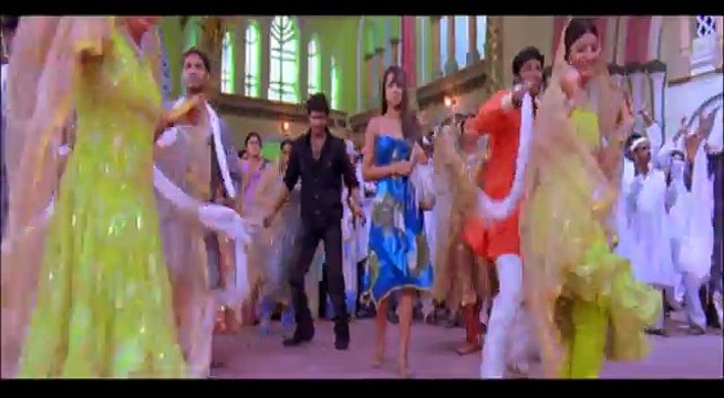 Kuruvi | Kuruvi Tamil Movie scenes | Vijay rescues Trisha | Kuruvi fight scenes | Vijay fight scene