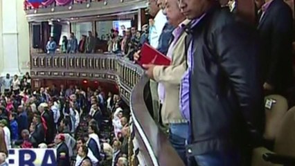 Venezuela vai denunciar opositores por 'traição à pátria'