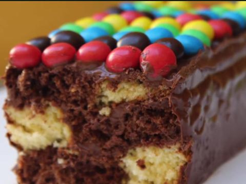Recette du gâteau en damier que vos enfants vont adorer