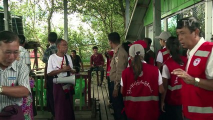 Milhares de rohingyas buscam refúgio em Bangladesh