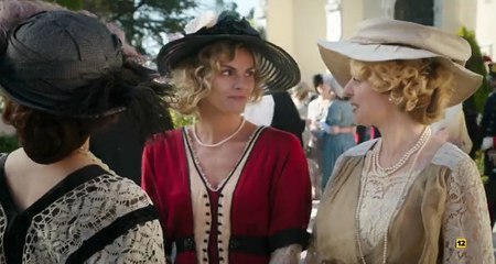 'Tiempos de guerra' (Avance): Julia se ofrece para ser una dama enfermera pese a la dura advertencia de Carmen