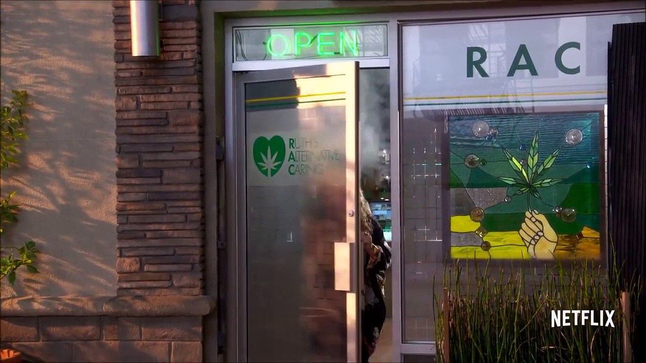 DISJOINTED Official Promo (HD) Kathy Bates Netflix Series - Physfern