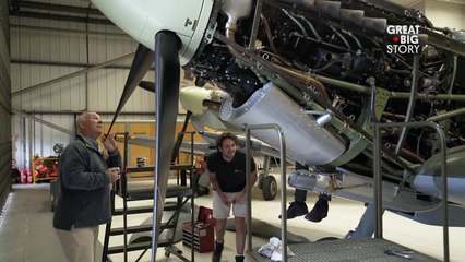 Télécharger la video: Cet homme a construit un avion Spitfire entièrement à la main ! Seconde Guerre Mondiale