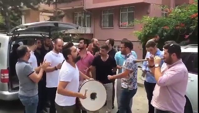 Aleyna Tilki - Sen Olsan Bari ' Davul zurna cover '