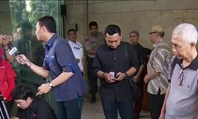 Perwakilan Korban Bawa 1.600 Dokumen Jemaah First Travel