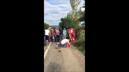 Çakırca çıkışında korkunç kaza 1 ölü 7 yaralı