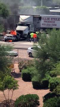 Citizens Rescue Victims in Multiple Vehicle Crash in Phoenix