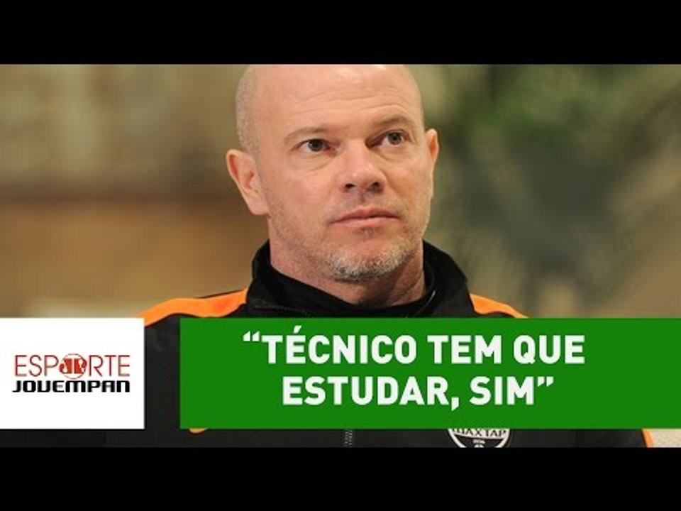 Zago rebate Renato Gaúcho: "técnico tem que estudar, sim"
