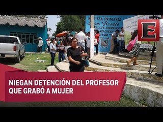 Maestro que evidenció a “Lady Libros” pide cambio de plantel