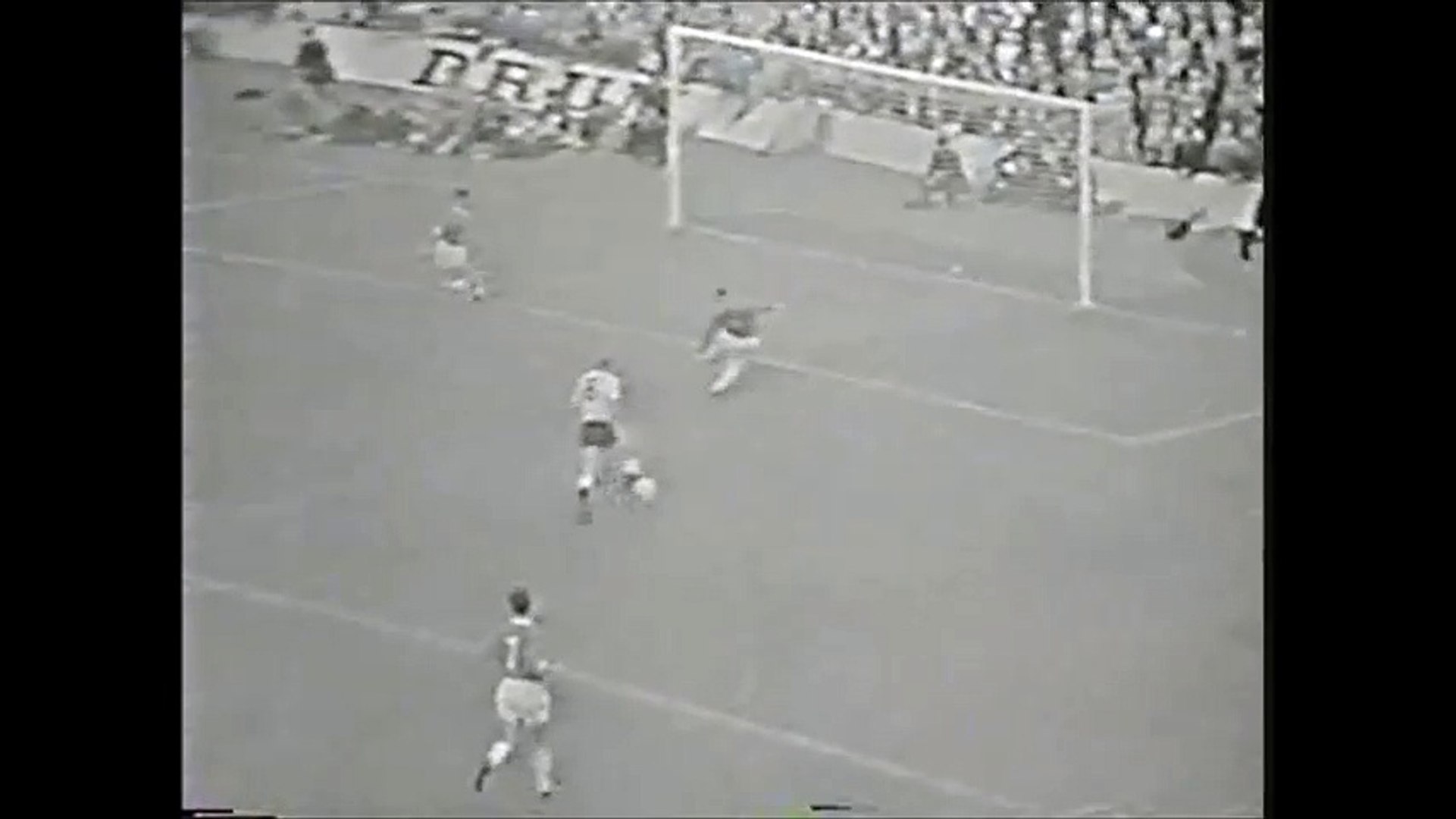 Uwe Seeler vs Switzerland - World Cup 1966(All Touches and Actions)